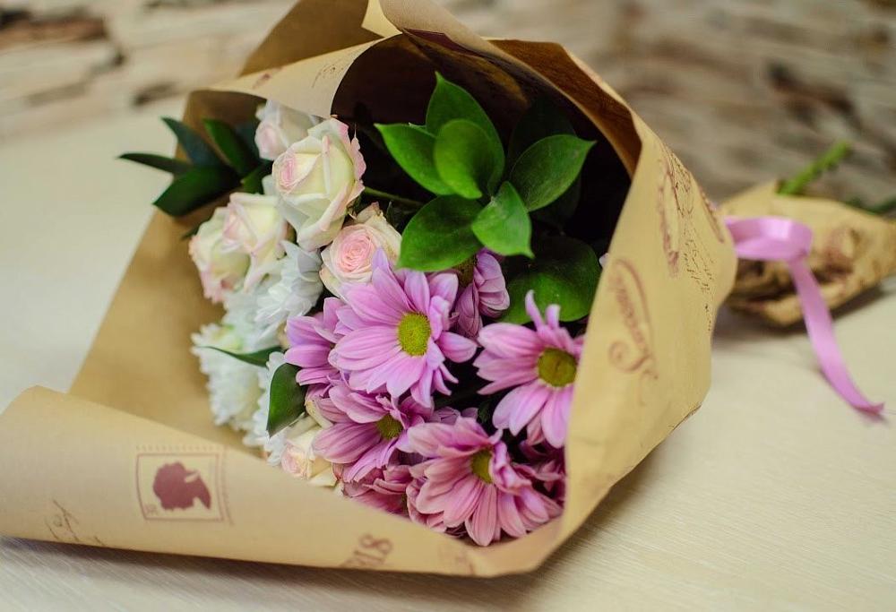 Букет цветов из: Розы и Хризантемы в Золотухино