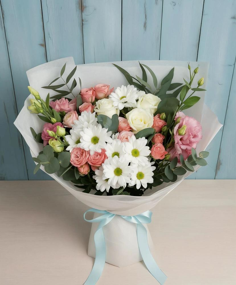 Букет цветов из: Розы, Лизиантусы и Хризантемы в Золотухино