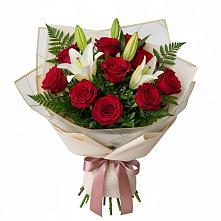 Букет цветов из:  Лилии и Розы в Золотухино