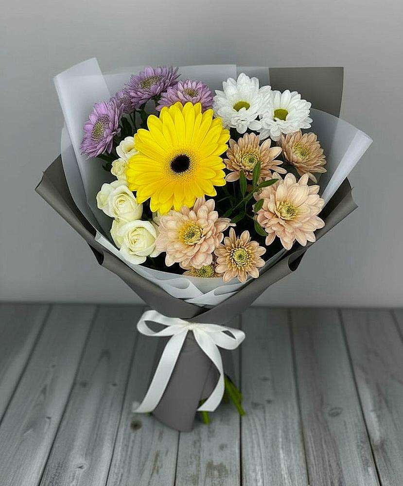 Букет цветов из: Розы, Герберы и Хризантемы в Золотухино