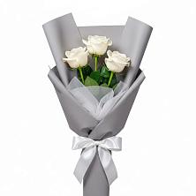 Букет 3 белые розы в Золотухино