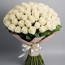Букет 101 беля роза Белоснежка в Золотухино