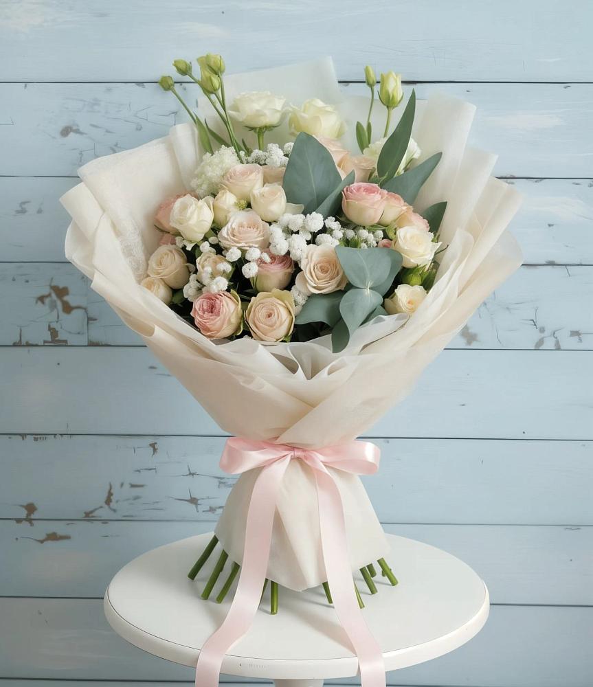 Букет цветов из: Розы и Лизиантусы в Золотухино