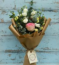 Букет цветов из:  Розы и Лизиантусы в Золотухино